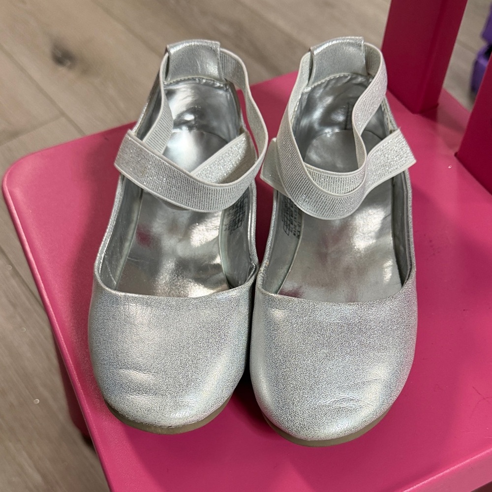 Kenneth Cole Reaction Silver Kids Dress Shoes